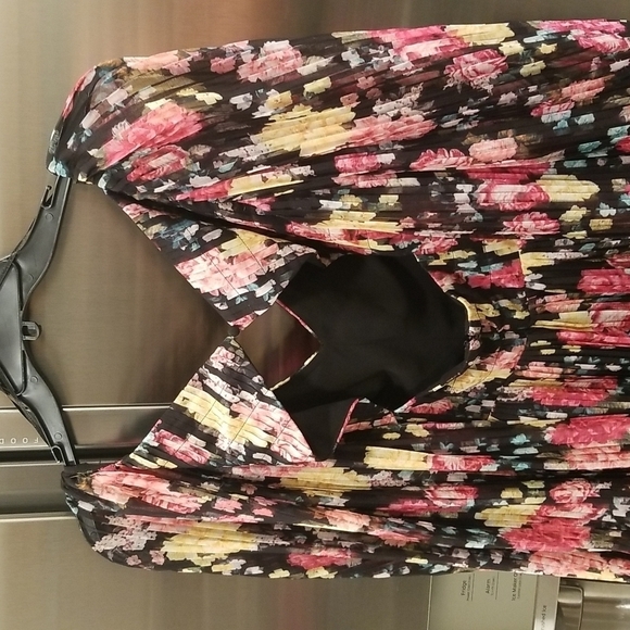 💕TALULAH💕 Midnight Fiesta Mini Dress ~ Floral Print Small S NWOT - Picture 10 of 12